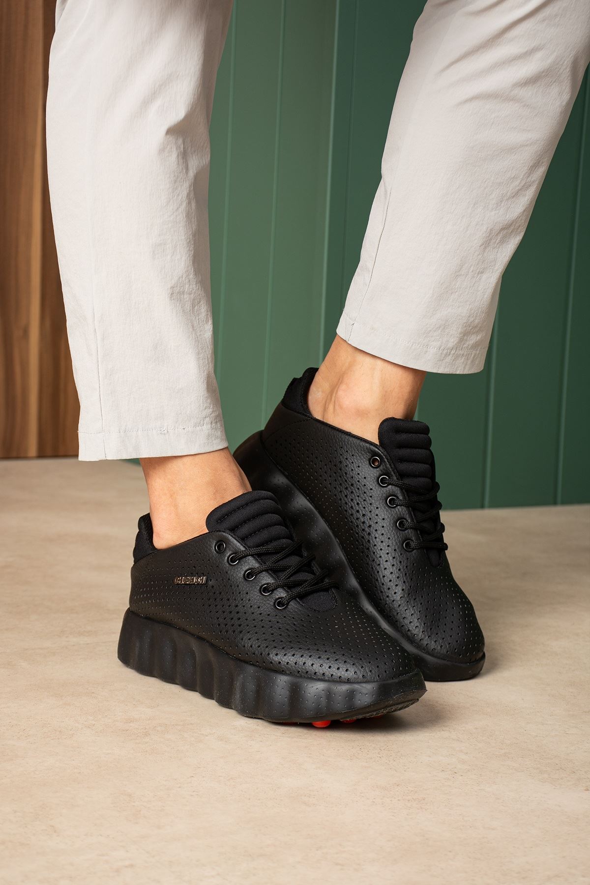 CH2631 - Easy Walk Erkek Ayakkabı DOLARA SIYAH